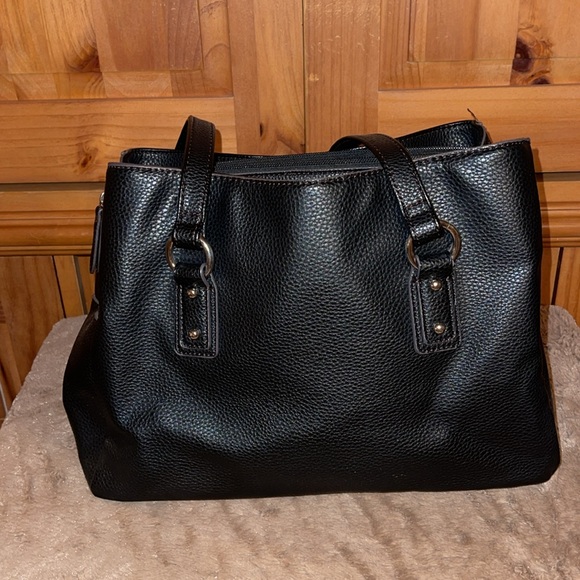 Liz Claiborne Black Purse. Center zip, very roomy. Never been used. - Picture 5 of 12